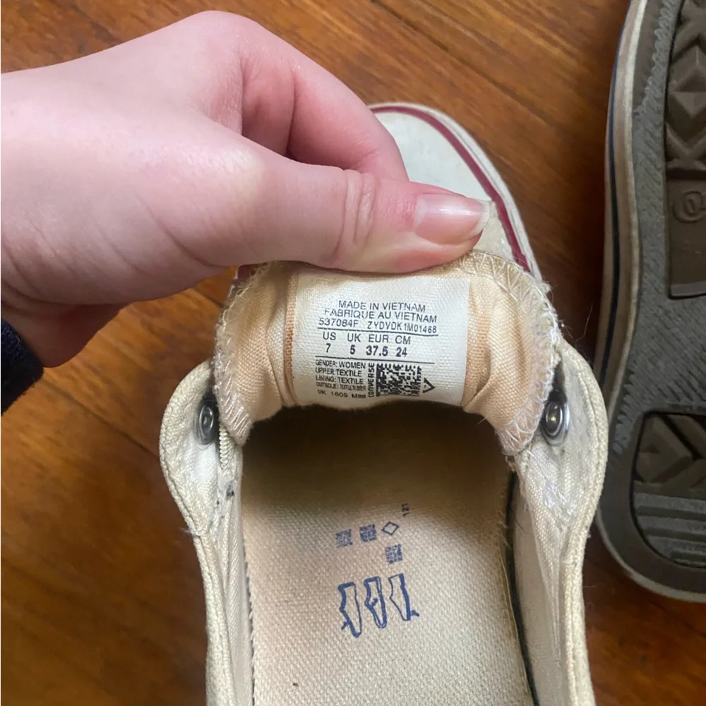 Converse Womens Slip-On Sneakers - Picture 3 of 4